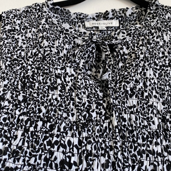 Rose + Olive blouse - like new - Picture 2 of 7